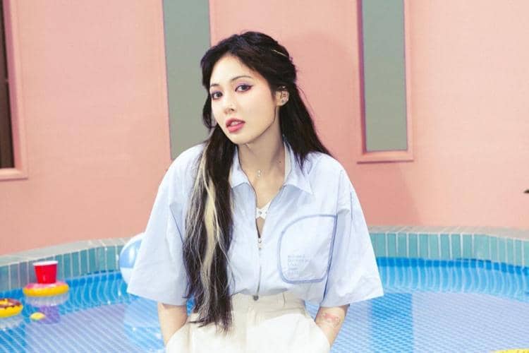 instagram.com/hyunah_aa