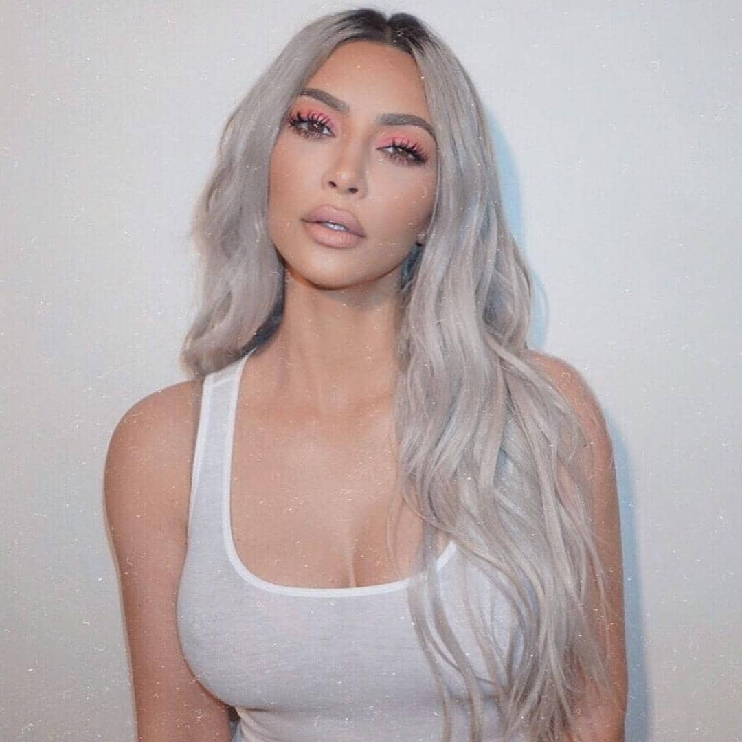instagram.com/kimkardashian