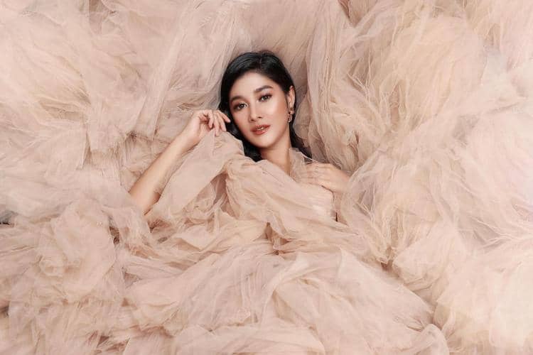 instagram.com/naymirdad