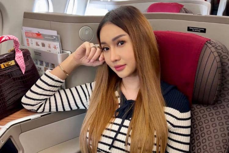 instagram.com/lucintaluna_manjalita