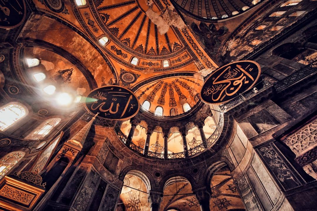 Unsplash.com/Abdullah Oguk