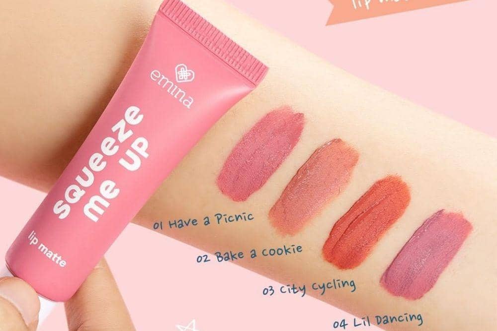 instagram.com/eminacosmetics