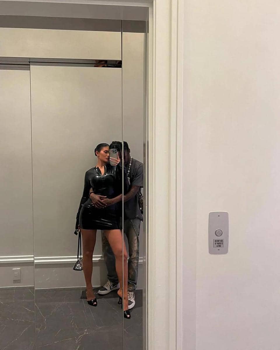 instagram.com/kyliejenner
