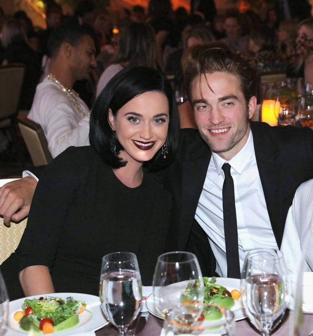 twitter.com/pattinsonphotos