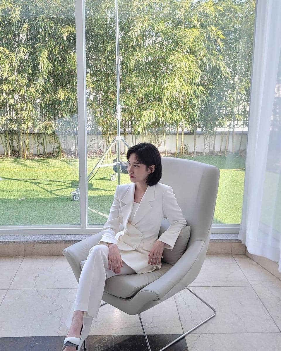 instagram.com/eunbining0904