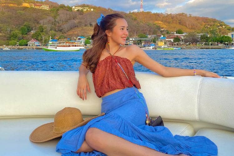 instagram.com/bebytsabina