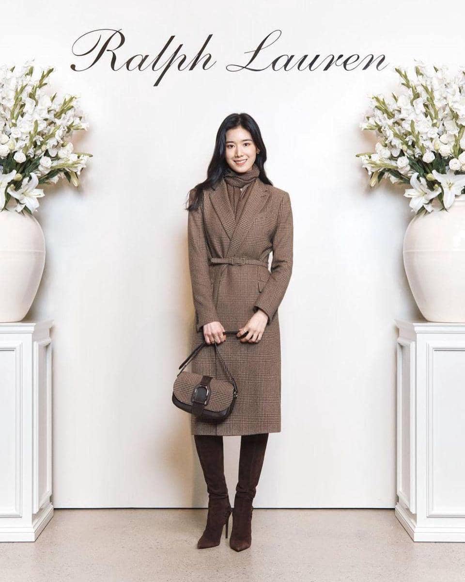 instagram.com/jungeunchae_