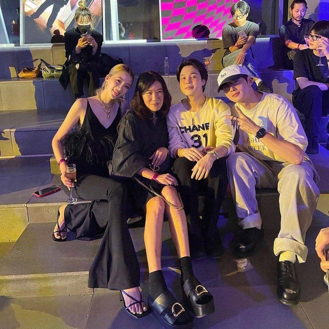 instagram.com/hyejoo_w