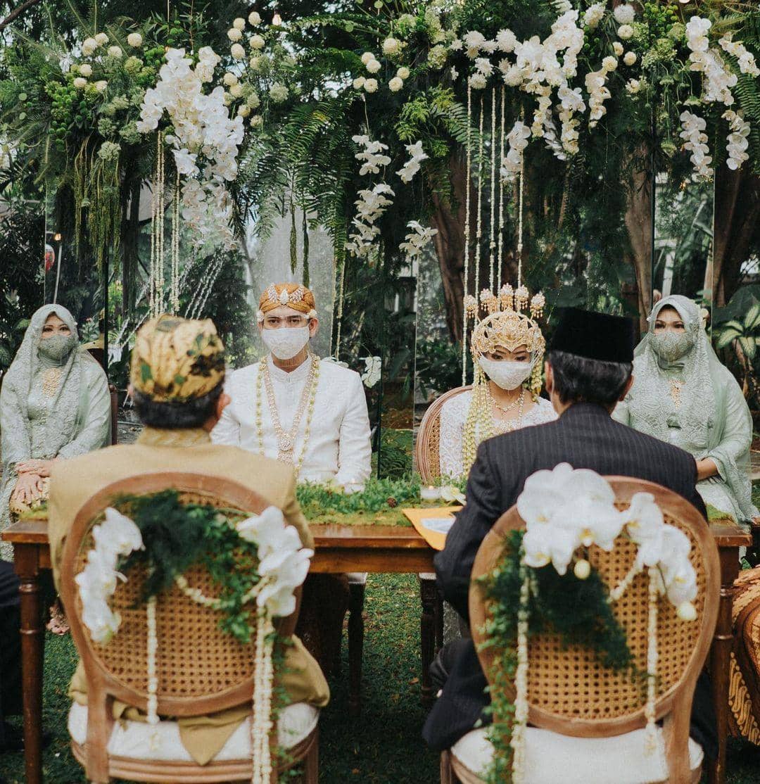 Instagram/ kittendust