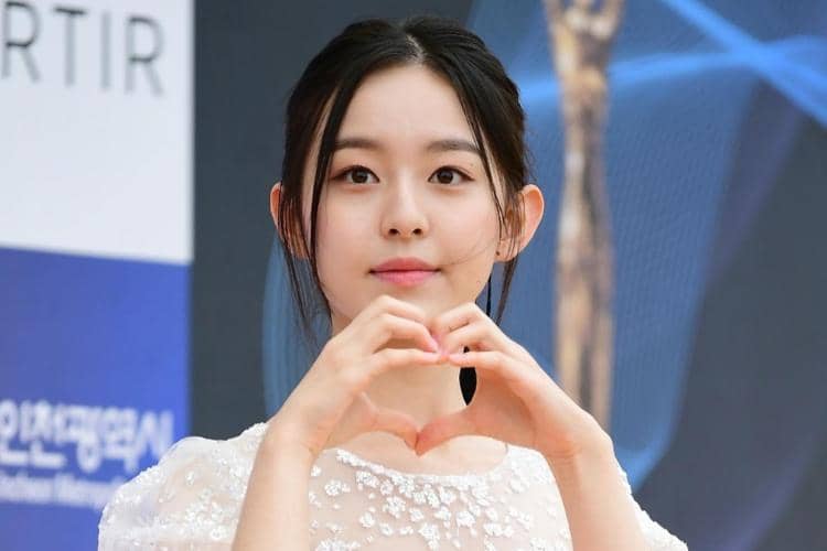 instagram.com/koreadispatch
