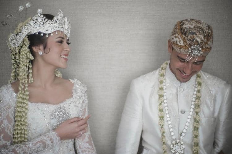 instagram.com/raisa6690