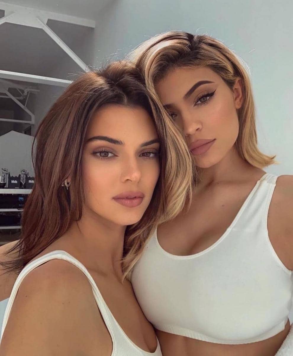 instagram.com/@kyliejenner