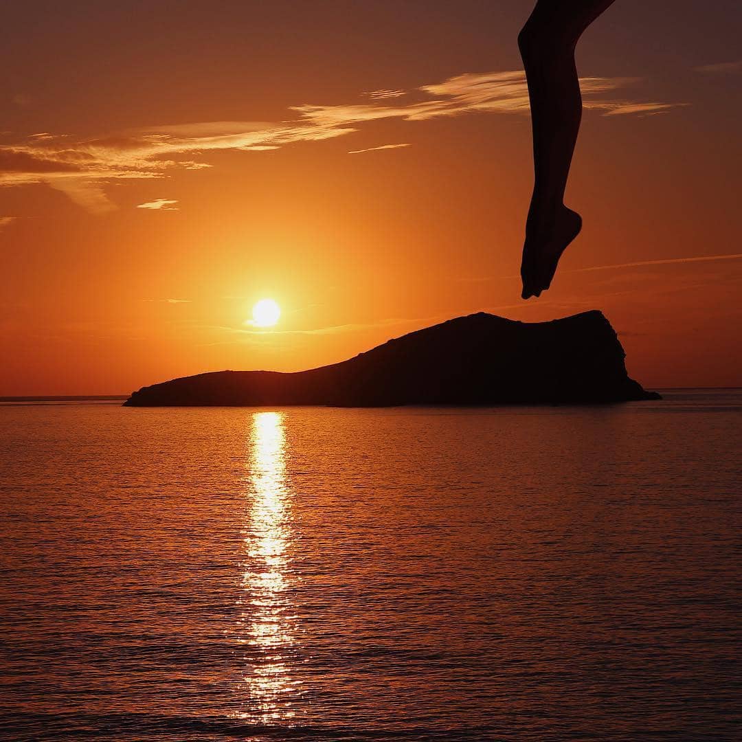 instagram.com/suissas