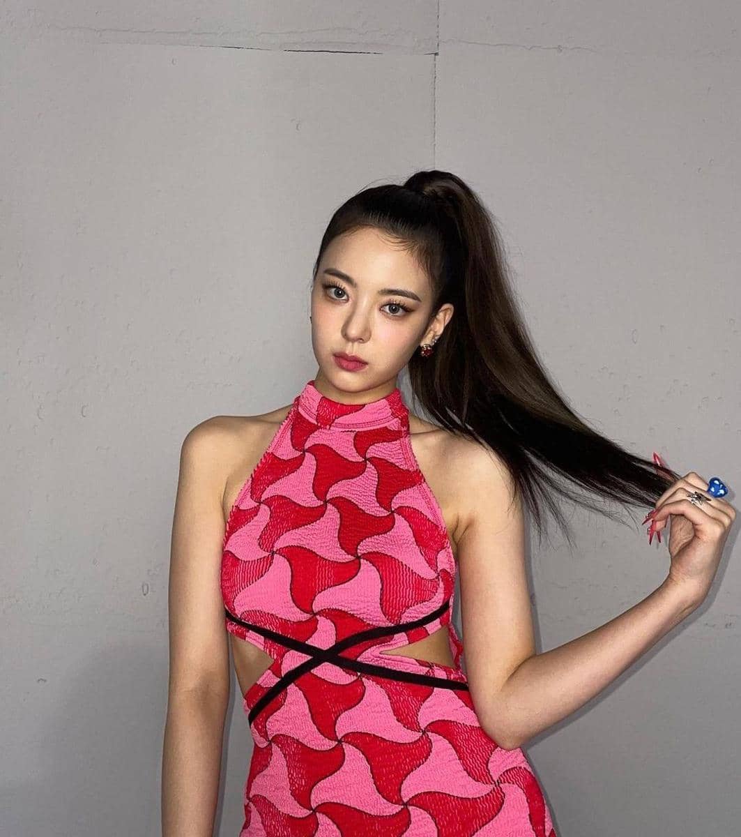 Instagram.com/itzy.all.in.us