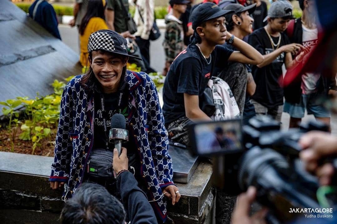 twitter.com/yudhabaskoro