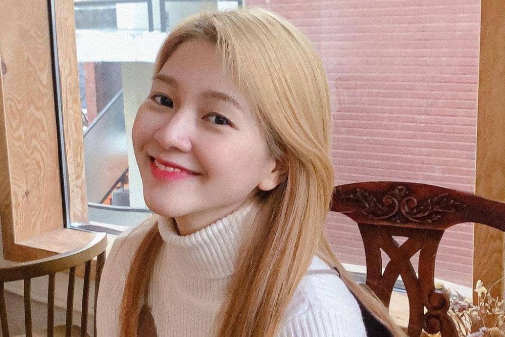 instagram.com/amelia_tantono