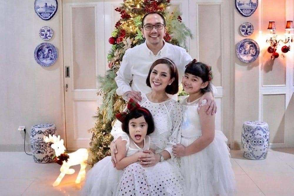 instagram.com/astridtiar127