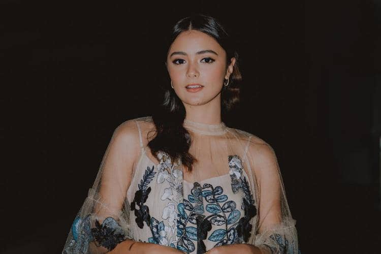 instagram.com/amandarawles