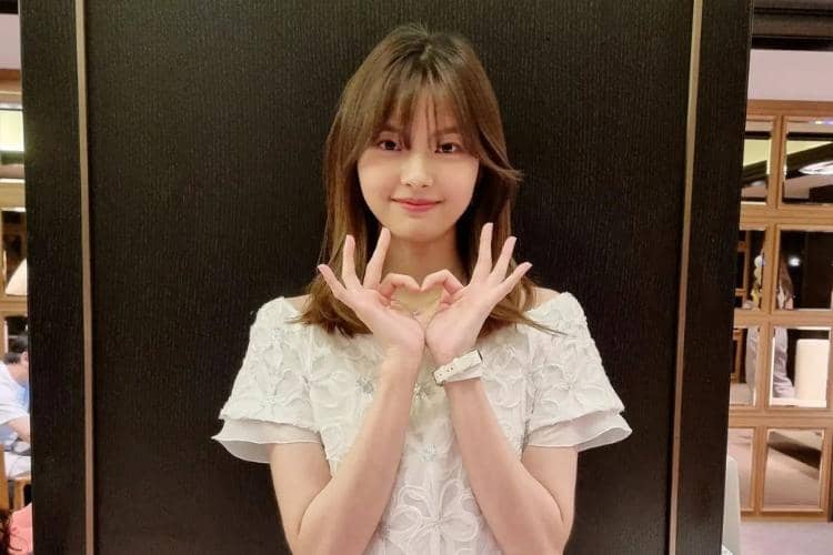 instagram.com/bigwhale.official