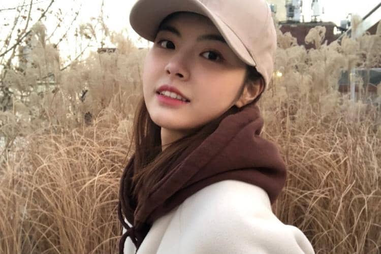 instagram.com/red._.yeji_