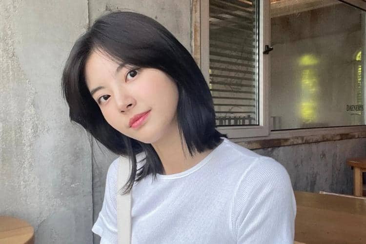 instagram.com/red._.yeji_