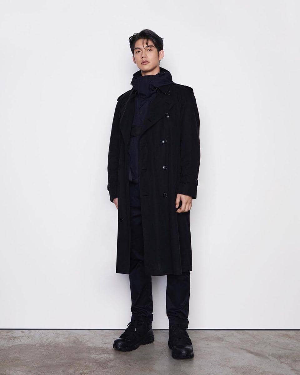 instagram.com/burberry