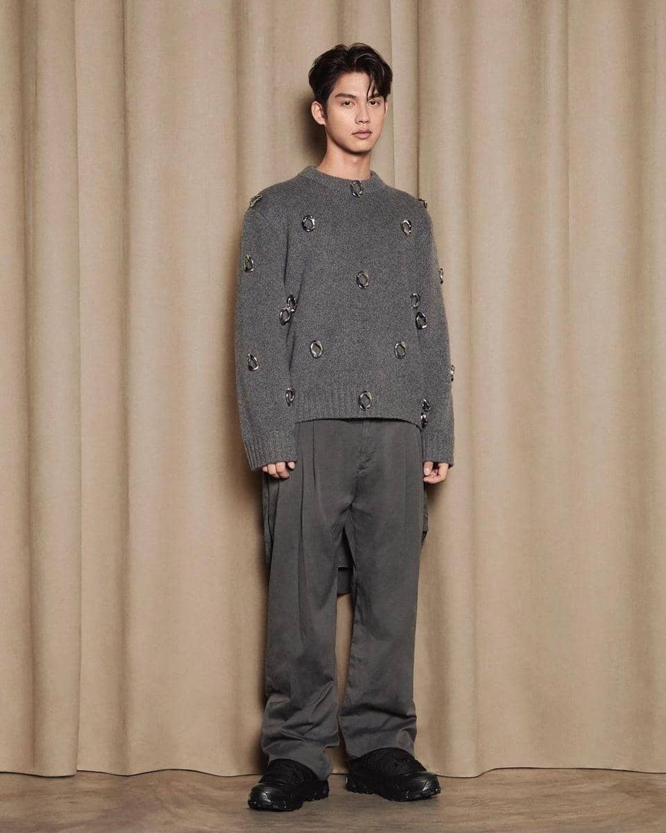 instagram.com/burberry