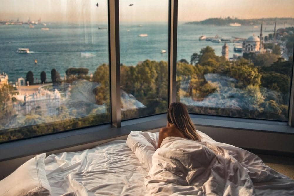 Pexels.com/Roberto Nickson