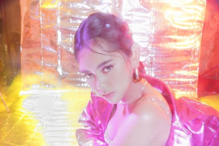 instagram.com/zivamagnolya