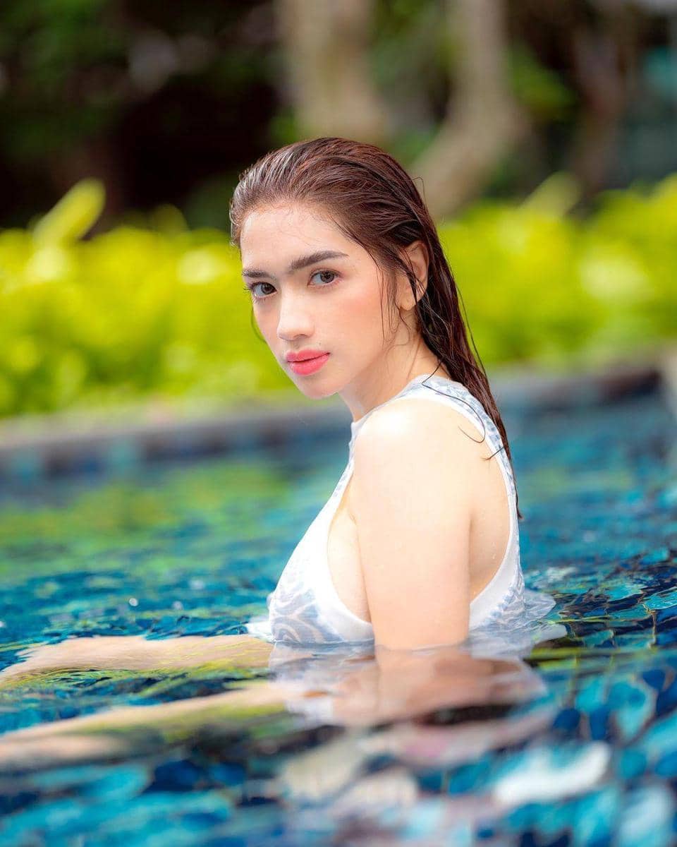 instagram.com/realangelkaramoy