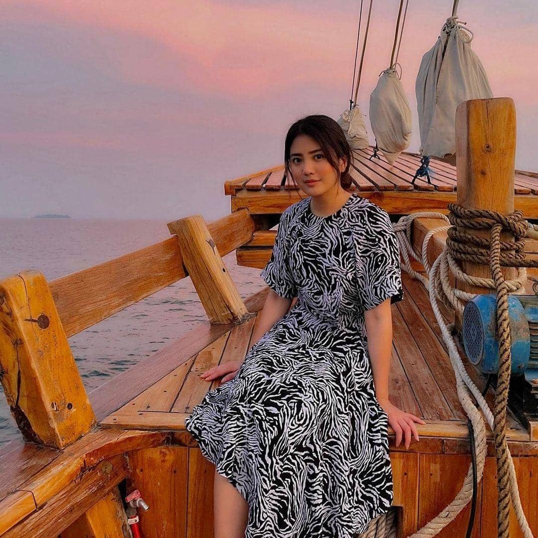 instagram.com/valenciatanoe