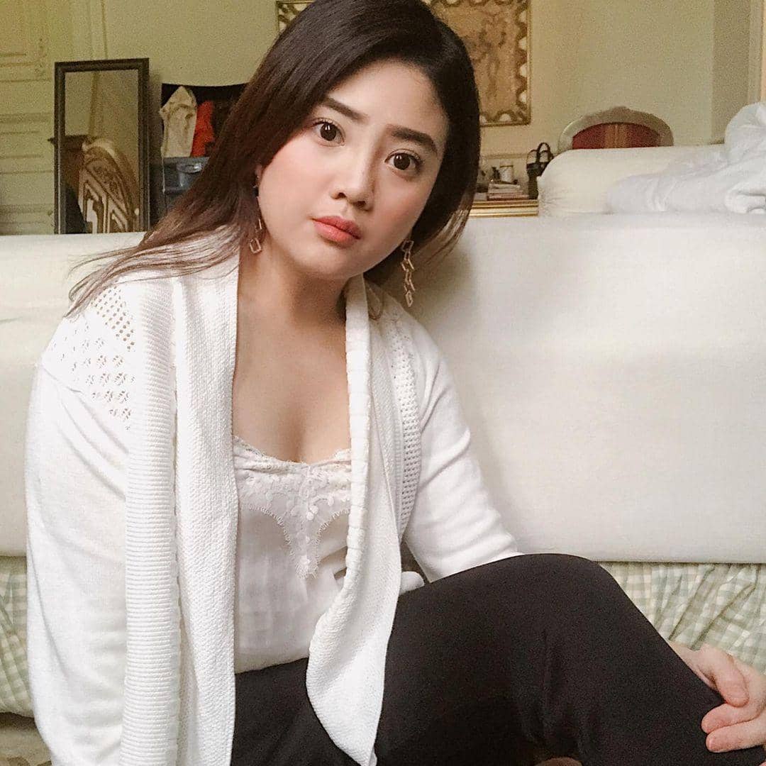 instagram.com/valenciatanoe