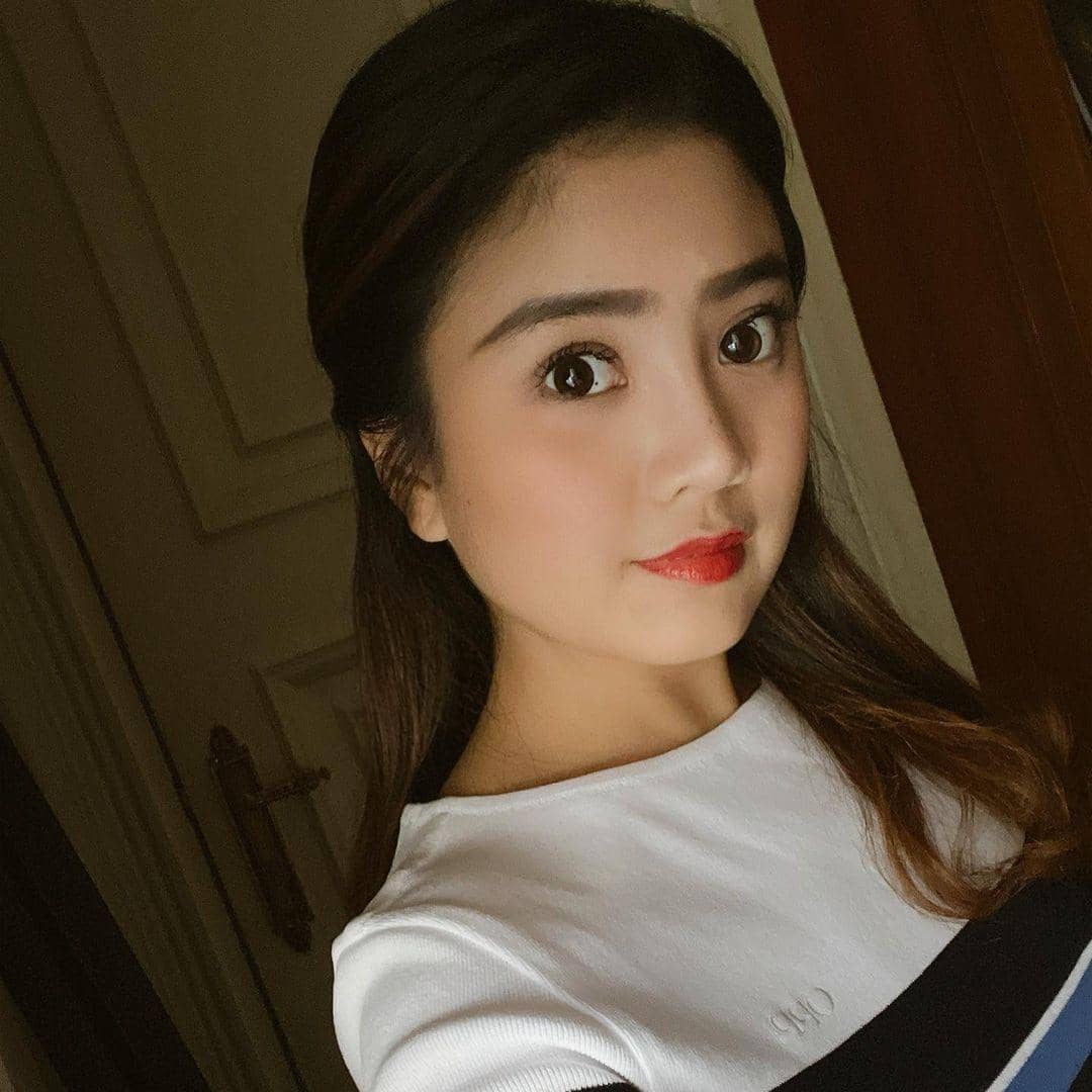 instagram.com/valenciatanoe