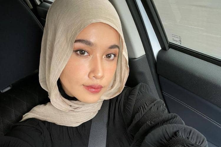 instagram.com/anaoctarina