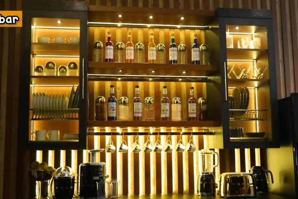 youtube.com/c/TasyiAthasyia