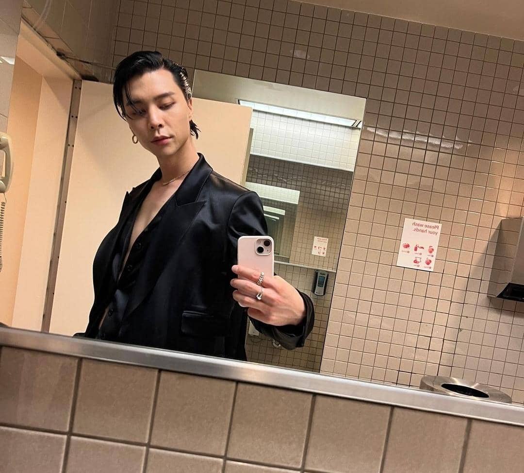 Instagram.com/johnnyjsuh