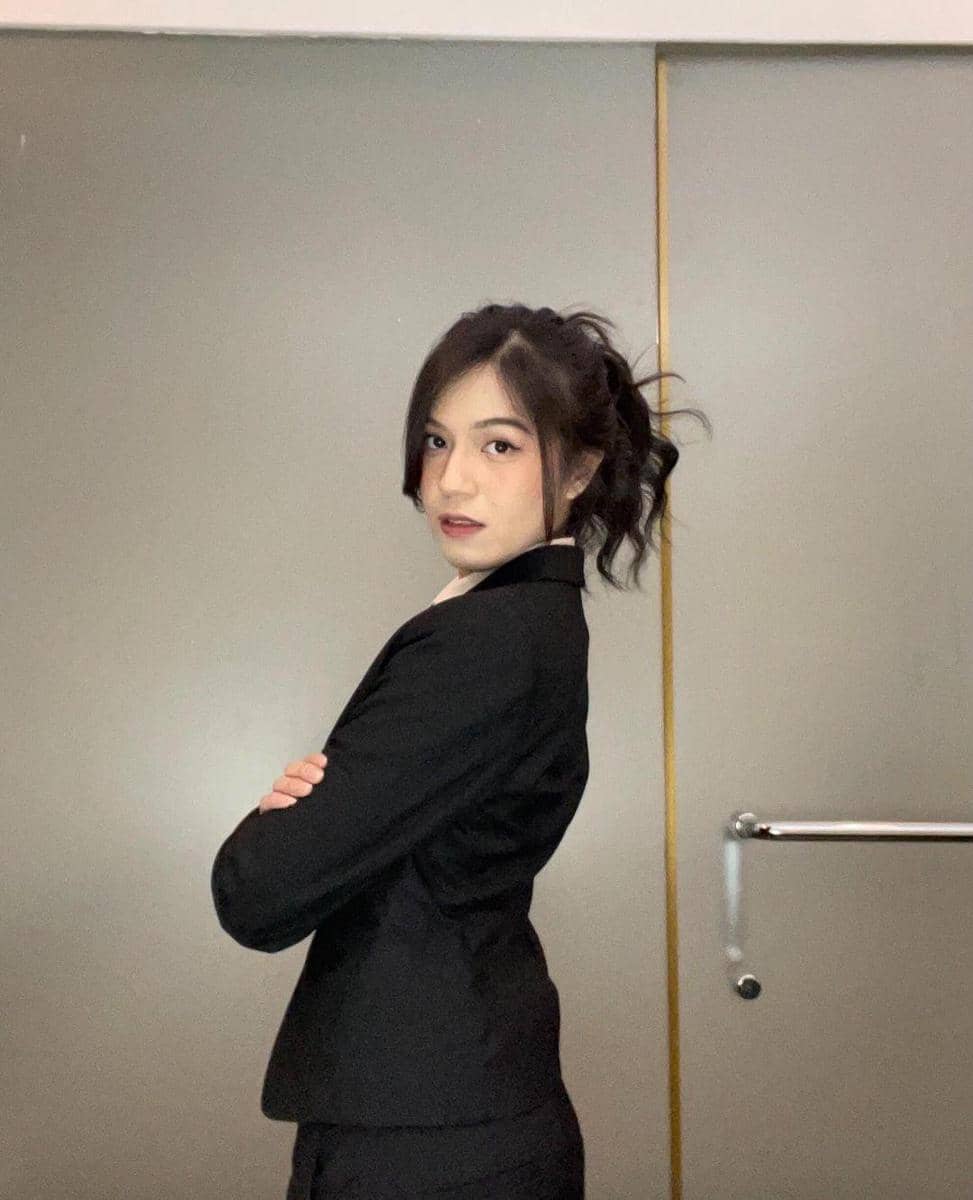 instagram.com/jkt48gaby