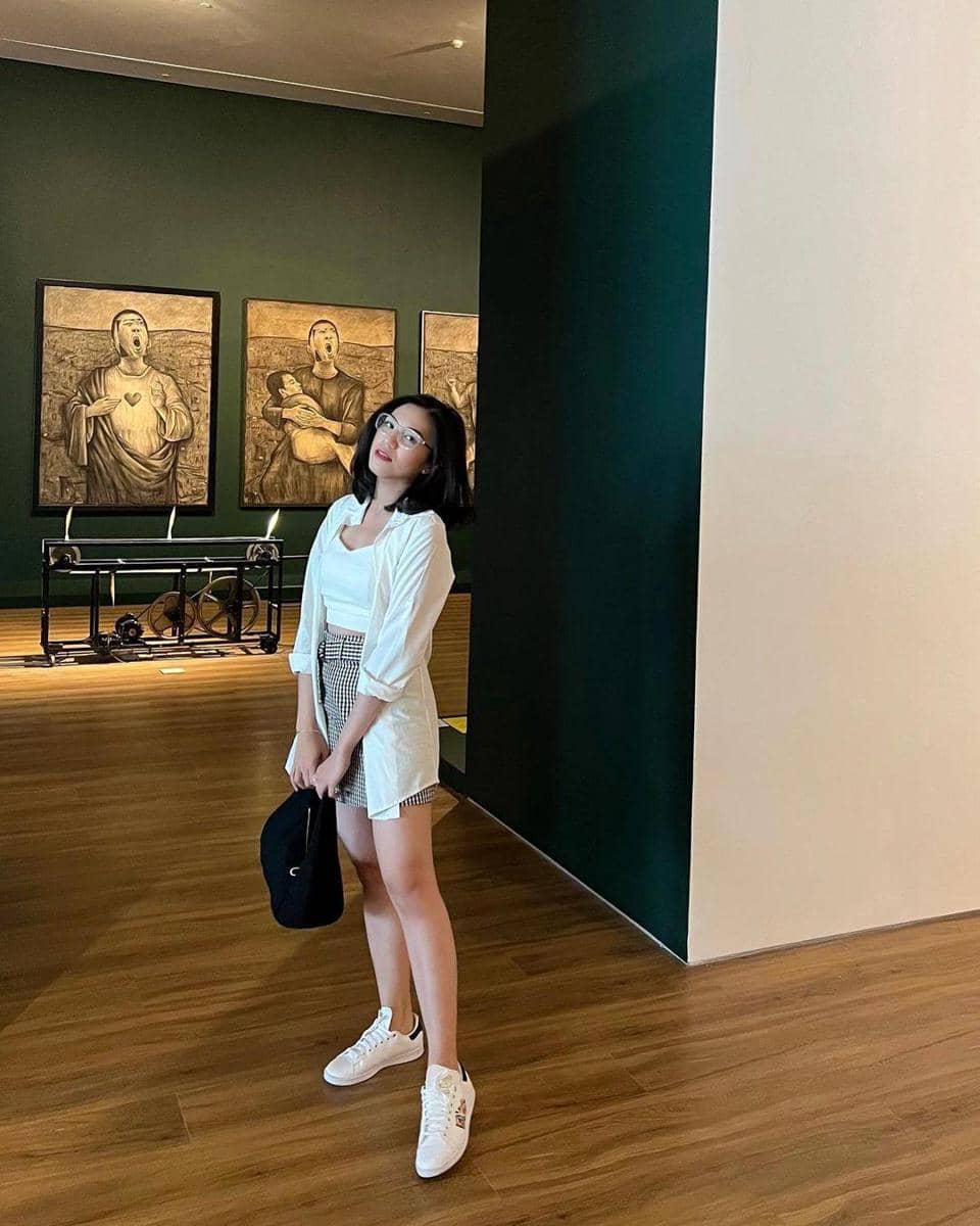 instagram.com/jkt48gaby