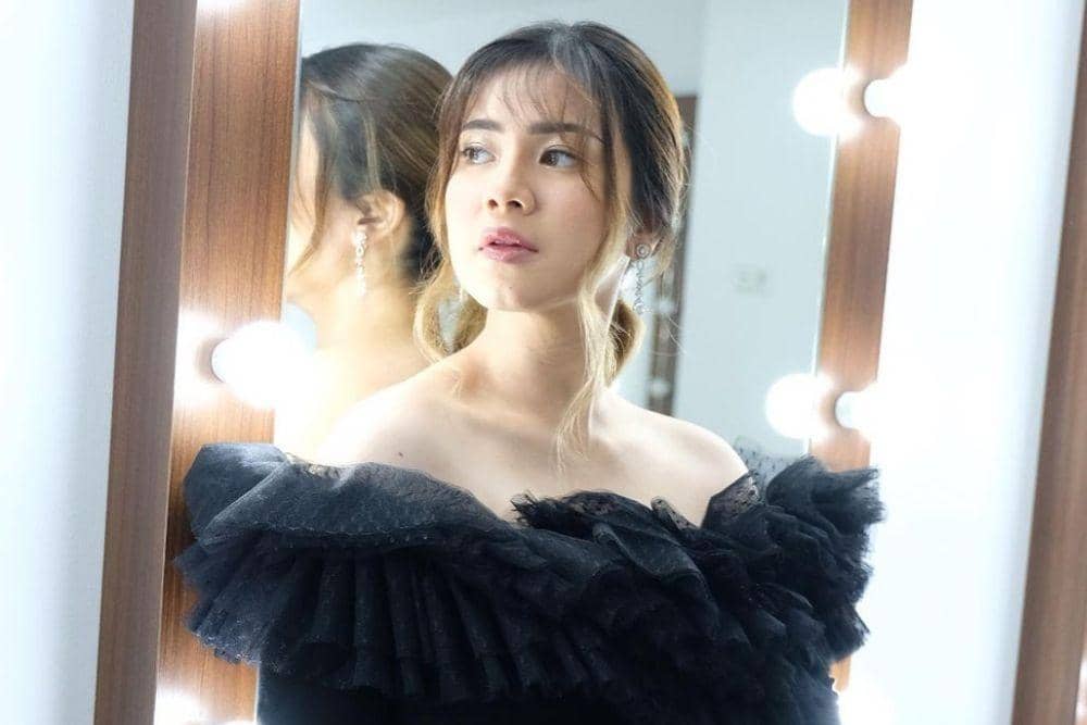 Manisnya Penampilan Artis yang Lagi Hamil Anak Kedua