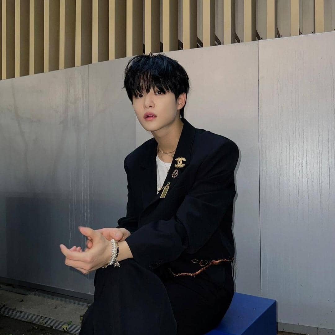instagram.com/yg_treasure_official