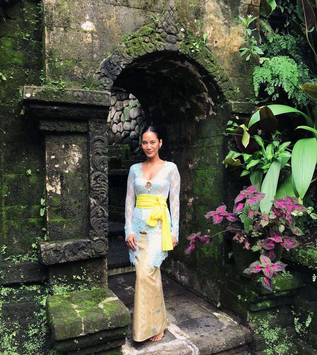 instagram.com/tarabasro