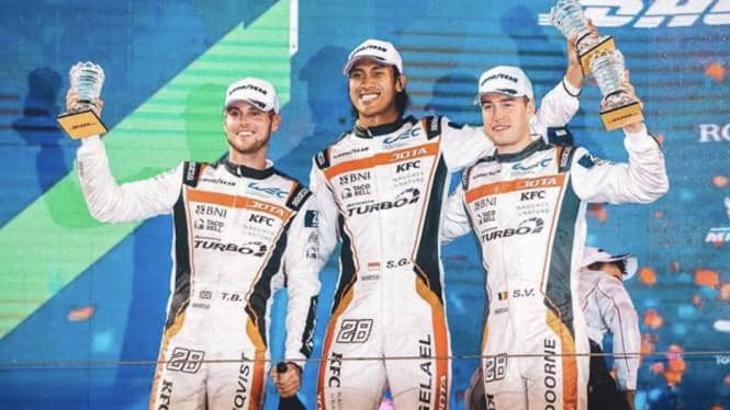 Instagram.com/gelaelized