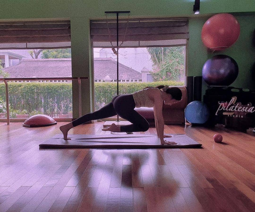 instagram.com/enzystoria