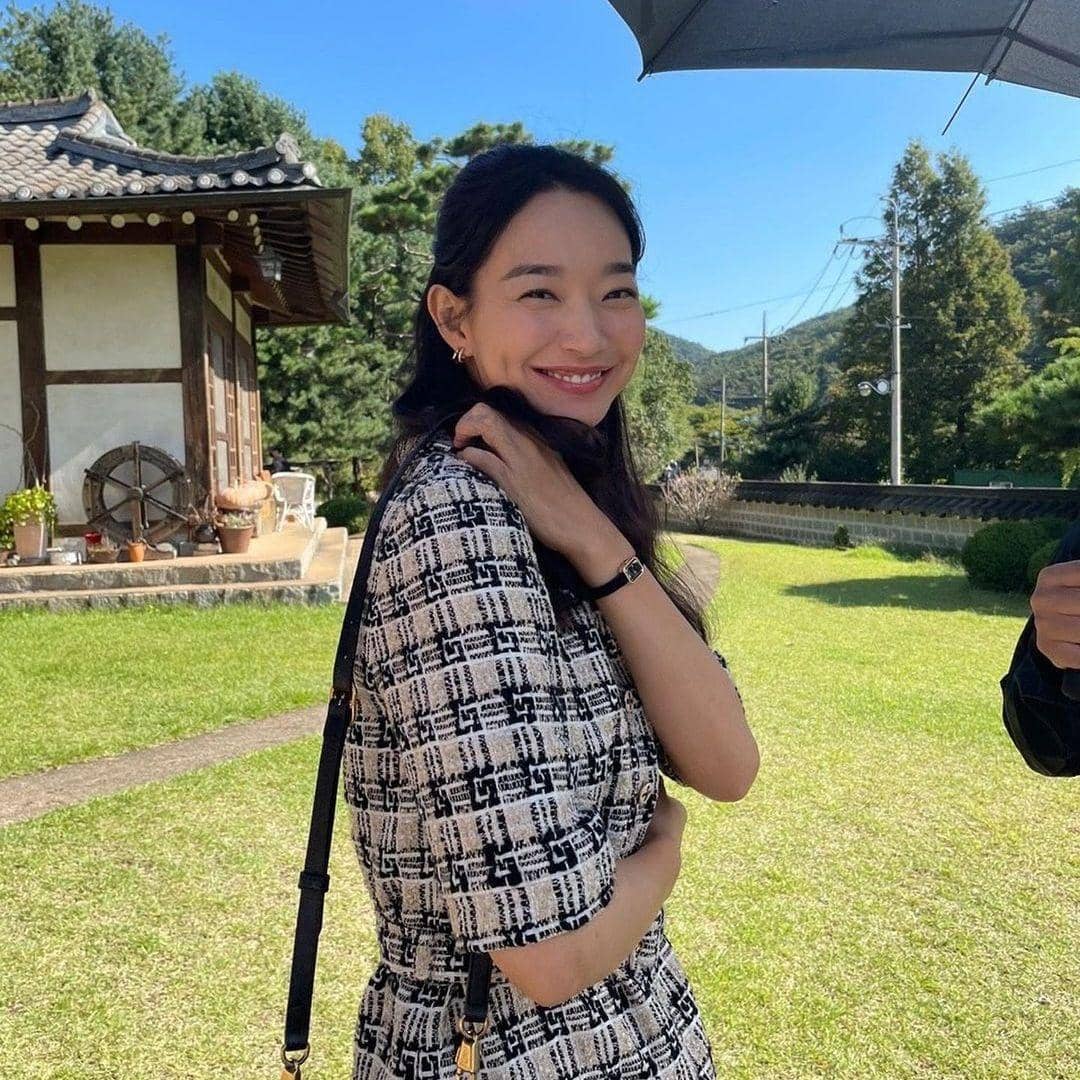 instagram.com/illusomina