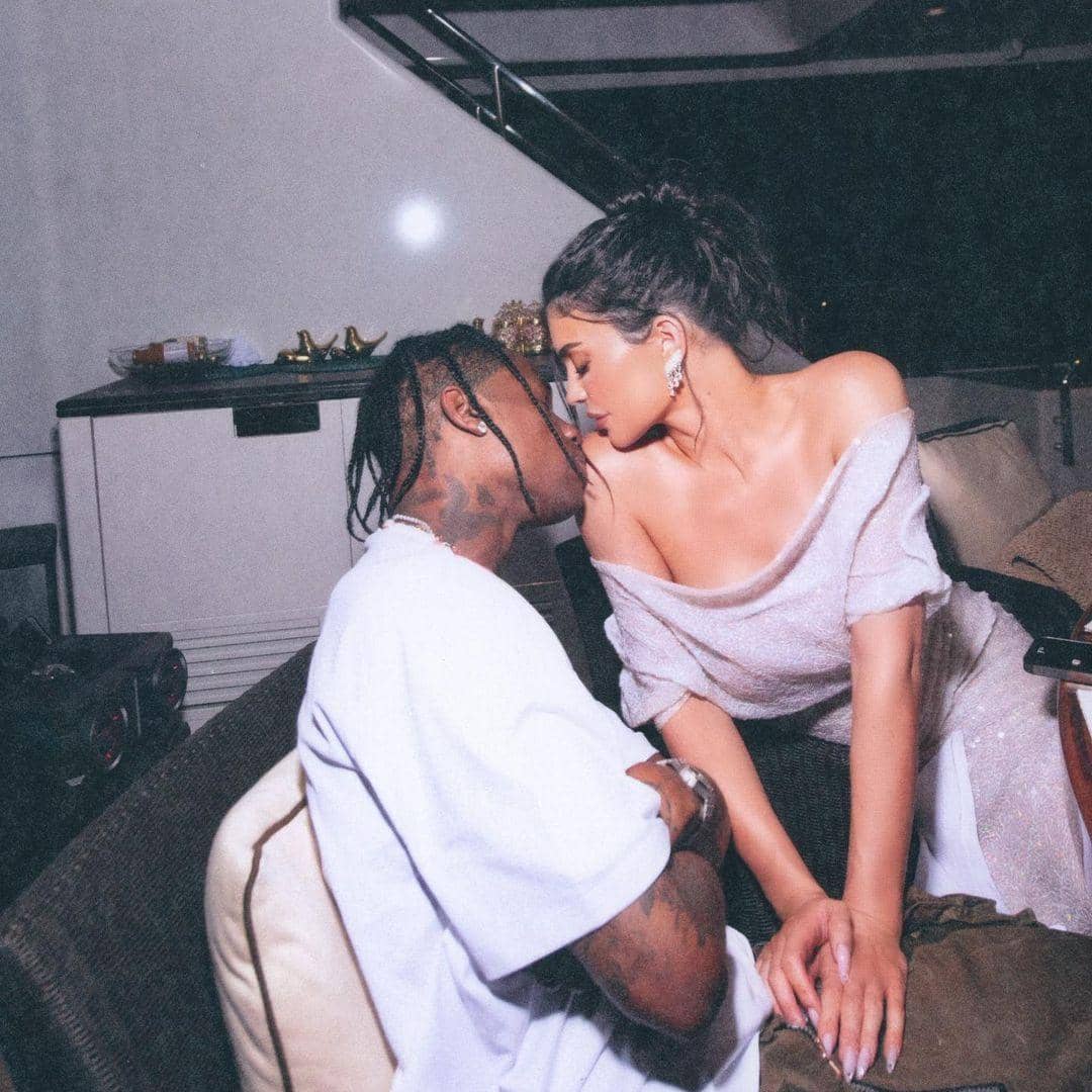 instagram.com/kyliejenner