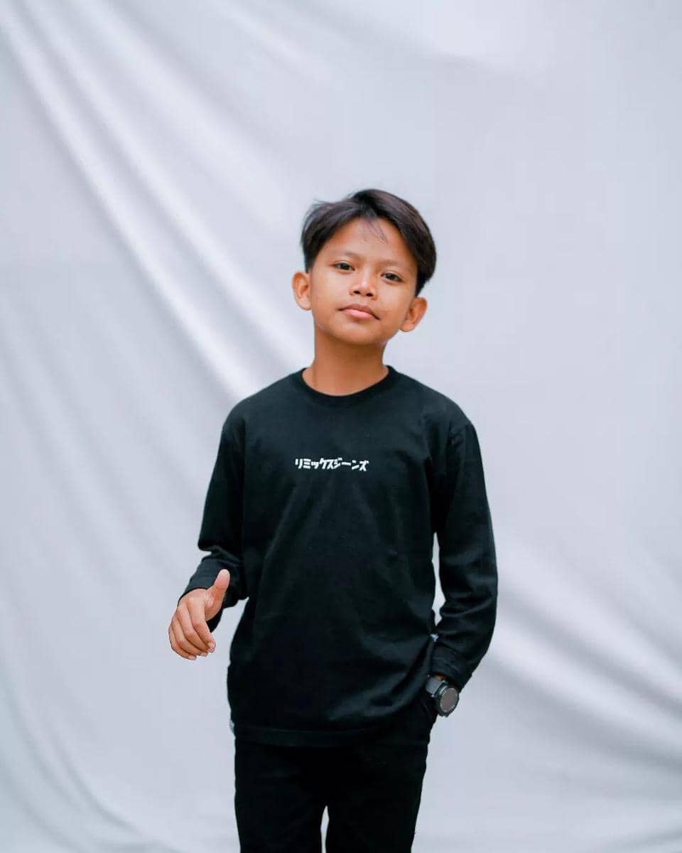 instagram.com/farel.prayoga.official