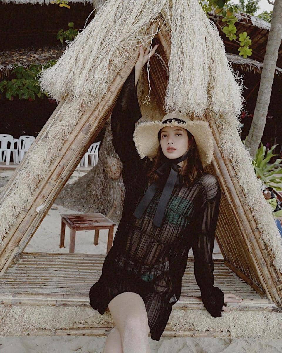 instagram.com/lalalalisa_m