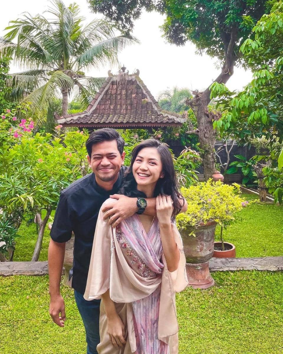 Instagram.com/tyararenata