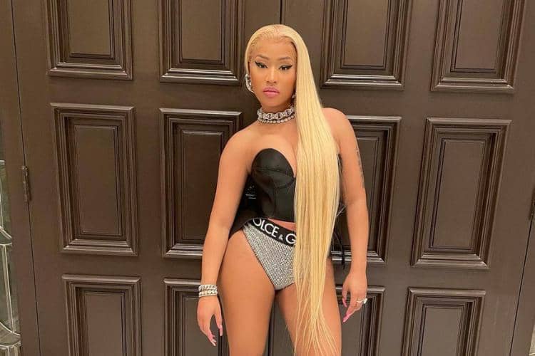 instagram.com/nickiminaj