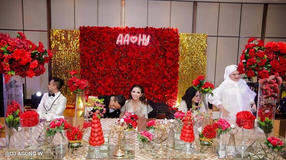 Instagram.com/ayuaulia5252, DJ Agung W